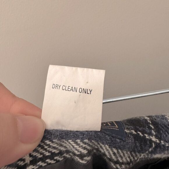 Vintage Herman Geist Navy Grey Ivory Plaid Wrap Skirt w/ Blanket Stitch Hem Sz 6 - Picture 6 of 6